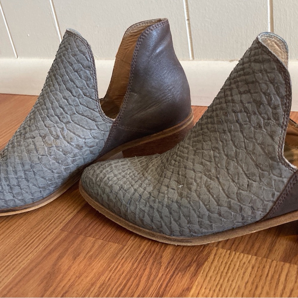 Katanas two tone leather shoes